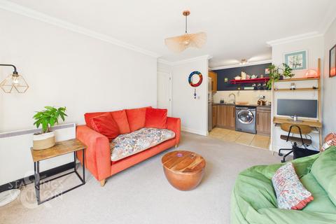 2 bedroom apartment for sale, Great Eastern Court, Lower Clarence Road, Norwich