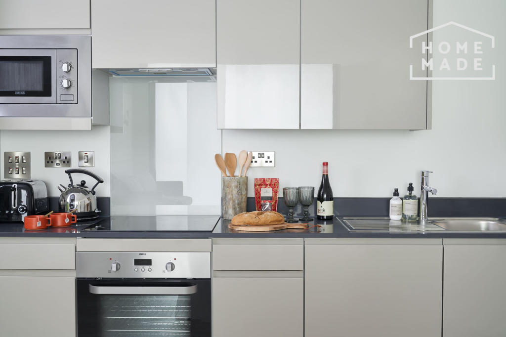 Apartment in Birmingham, Jewellery Quarter - View 5