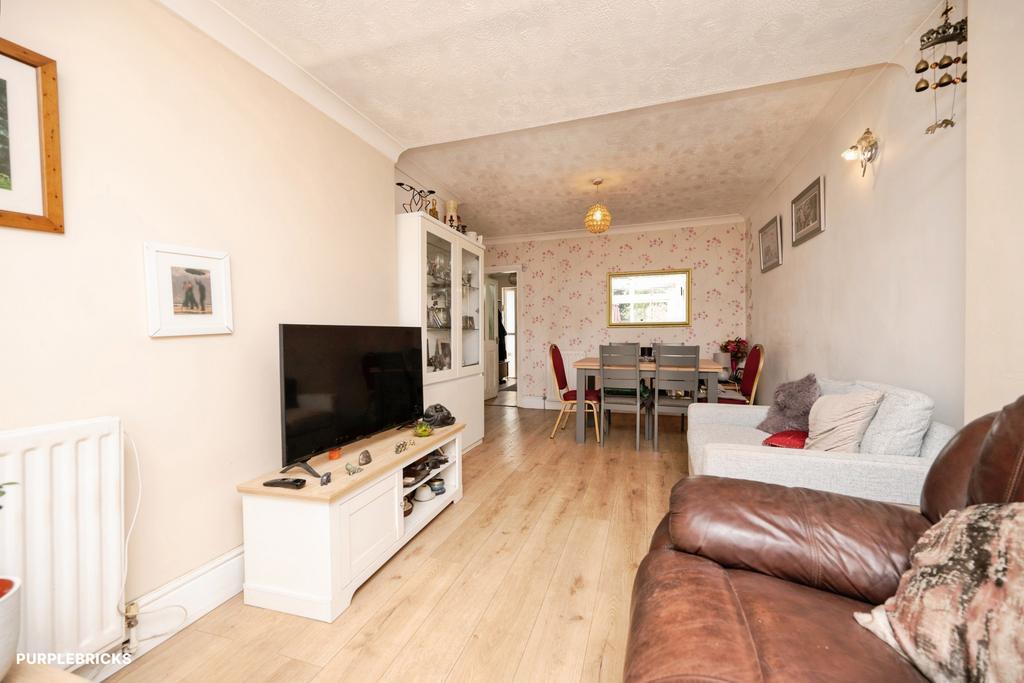 House in Birmingham, Tower Hill, Perry Beeches - View 3