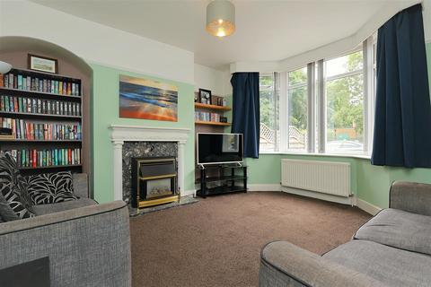 3 bedroom semi-detached house for sale, Lower Town Street, Bramley, Leeds