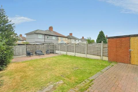 3 bedroom semi-detached house for sale, Lower Town Street, Bramley, Leeds