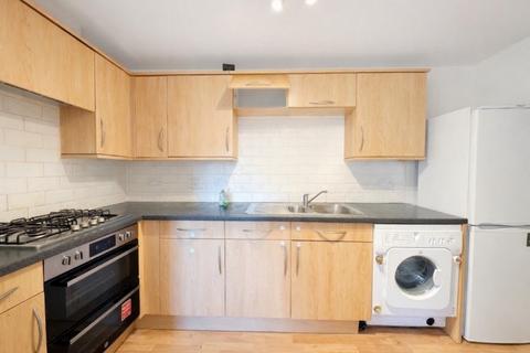 2 bedroom apartment to rent, Baxendale Road, Chichester, PO19