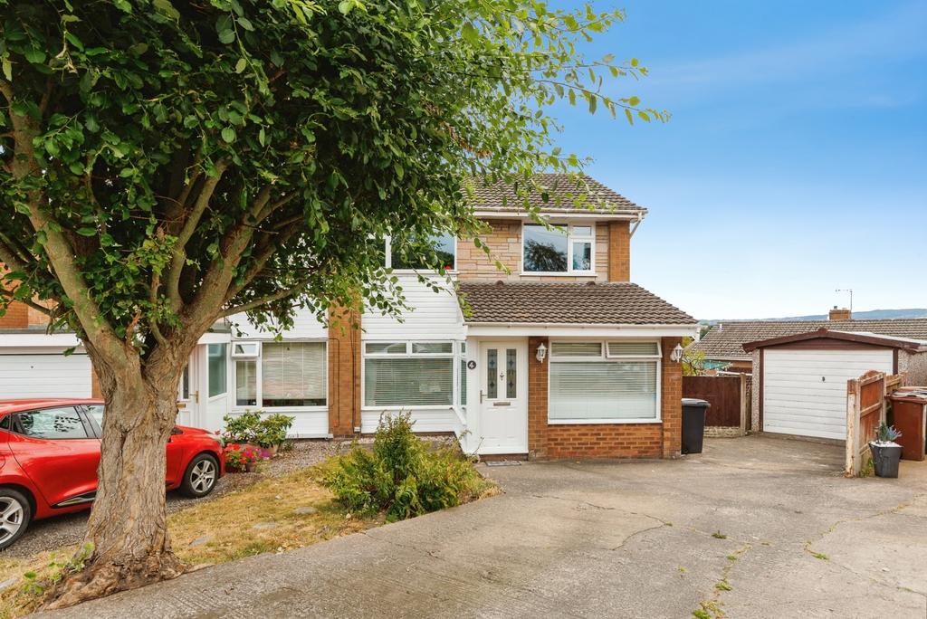 Llwyn Derw, Mynydd Isa, Mold, Flintshire, CH7, Mold
