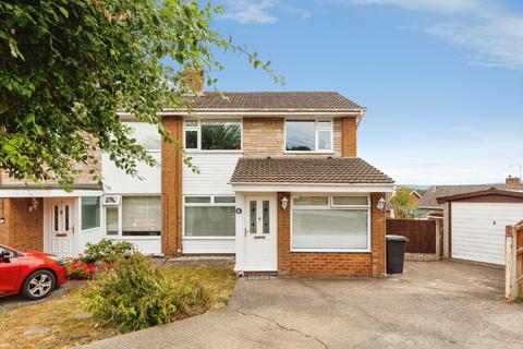 4 bedroom semi-detached house for sale, Llwyn Derw, Mynydd Isa, Mold, Flintshire, CH7
