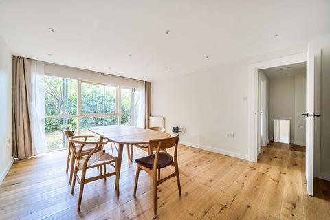 2 bedroom flat for sale, Parkleys, Richmond, TW10