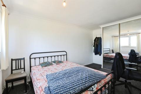 2 bedroom apartment for sale, Paddockhall Road, Haywards Heath