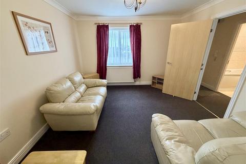 1 bedroom apartment to rent, Pooler Close, Wellington, Telford