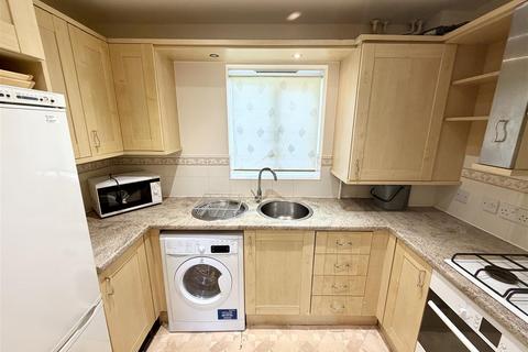 1 bedroom apartment to rent, Pooler Close, Wellington, Telford