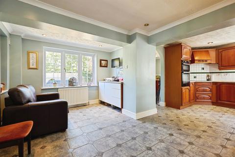 4 bedroom detached house for sale, Picket Twenty, Andover