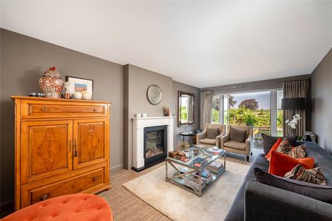 5 bedroom detached house for sale, Queens Close, Byfield, Daventry, Northamptonshire, NN11
