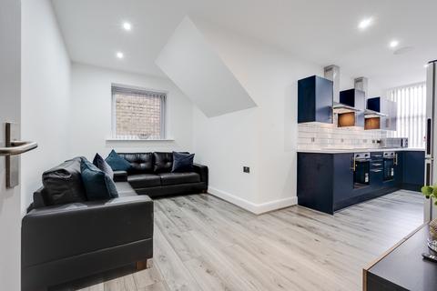 4 bedroom flat share to rent, at Liverpool, Flat A, 354, Scotland Road L5