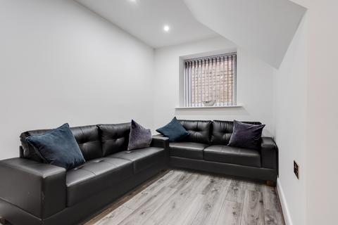 4 bedroom flat share to rent, at Liverpool, Flat A, 354, Scotland Road L5