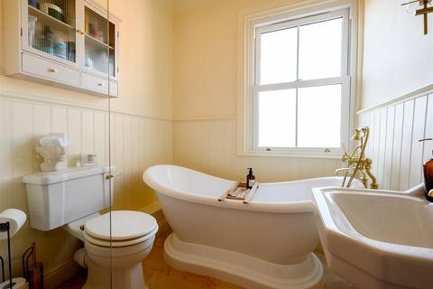 3 bedroom townhouse for sale, Fountayne Street, Off Wigginton Road, York, YO31 8HL