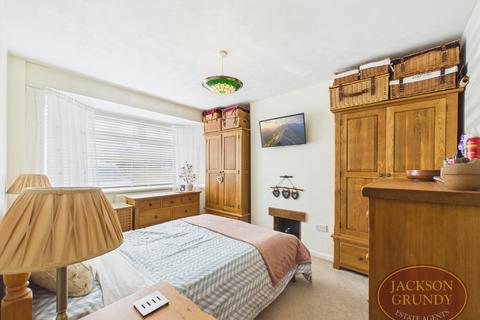 2 bedroom semi-detached bungalow for sale, Charnwood Avenue, Westone, NN3 3DU
