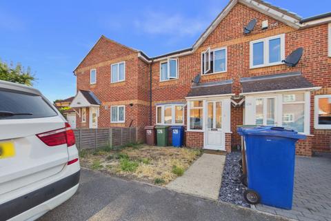 Danbury Crescent, South Ockendon, Essex, RM15 5XE