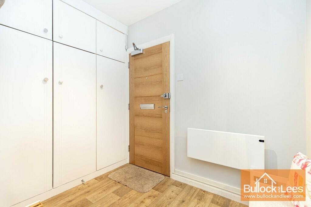 Apartment in Bournemouth - View 3