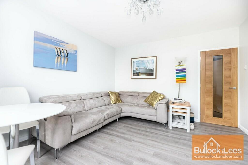 Apartment in Bournemouth - View 5