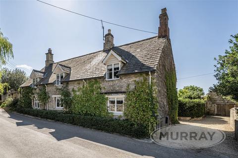4 bedroom detached house for sale, Lyndon Road, North Luffenham LE15