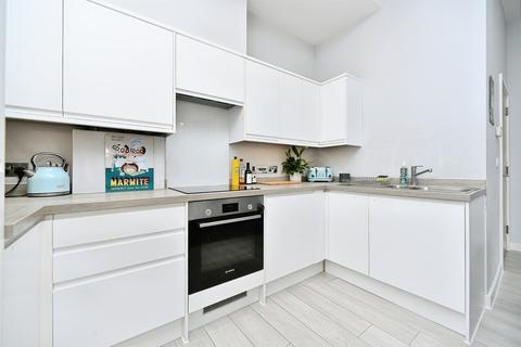 2 bedroom ground floor flat for sale, Preston Road, Brighton