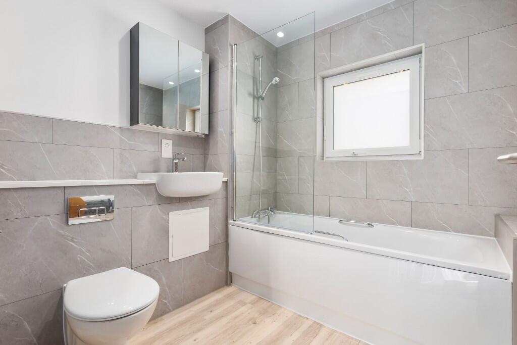 House in Brighton, Round Hill - View 4