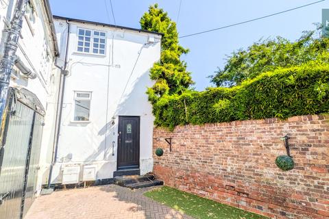 1 bedroom flat for sale, Old Road North, Worcester WR5