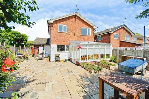 3 bedroom detached house for sale, Farrier Lane, Leicester, LE4