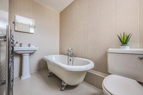 2 bedroom terraced house for sale, Chasewater Avenue, Hampshire PO3