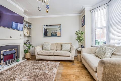 2 bedroom terraced house for sale, Chasewater Avenue, Hampshire PO3