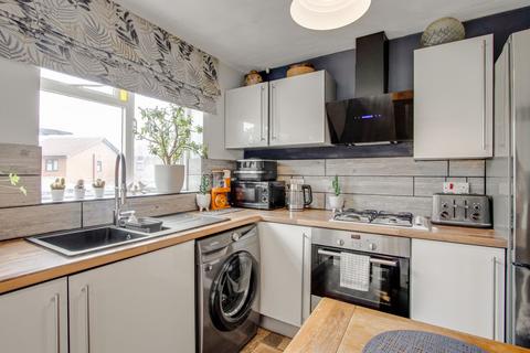 3 bedroom semi-detached house for sale, Fulmar Court, Leeds, LS10