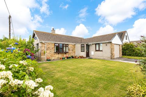 3 bedroom bungalow for sale, Trelyon Close, Penzance TR19