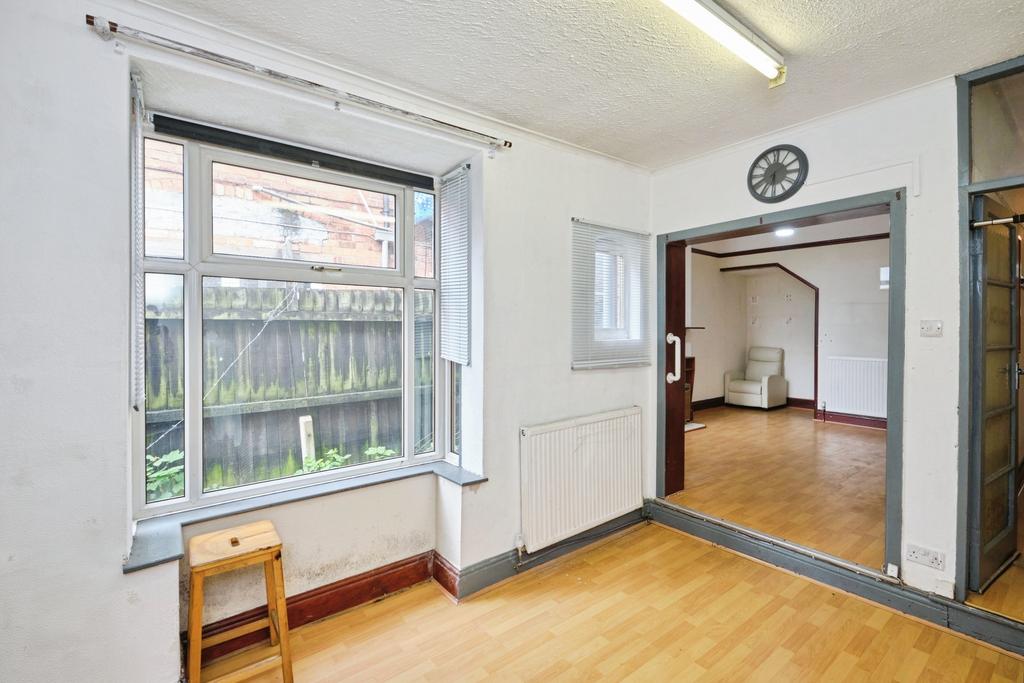 House in Birmingham, West Midlands - View 5