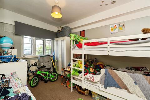 undefined, Kingston Road, Kingston upon Thames, KT1