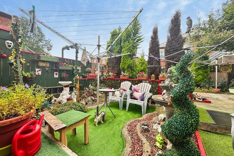 2 bedroom flat for sale, Brancepeth Avenue, Elswick, Newcastle upon Tyne, NE4
