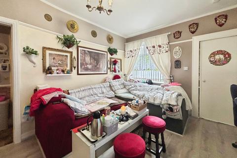 2 bedroom flat for sale, Brancepeth Avenue, Elswick, Newcastle upon Tyne, NE4