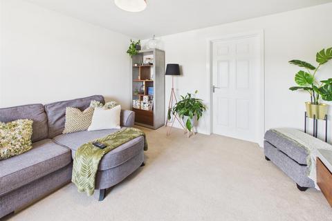 3 bedroom house to rent, Wagtail Road, Shepshed, Leicestershire