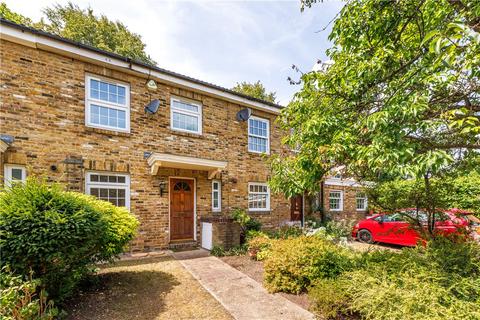 Balfour Place, London, SW15