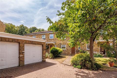 undefined, Balfour Place, London, SW15