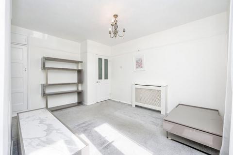 undefined, Tempsford Avenue, Borehamwood WD6