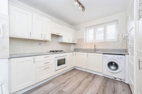 undefined, Tempsford Avenue, Borehamwood WD6