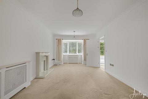 3 bedroom detached house for sale, Tennant Grove, Neath