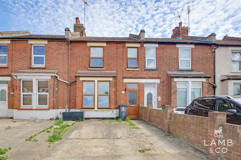 3 bedroom terraced house for sale, Old Road, Clacton-On-Sea CO15