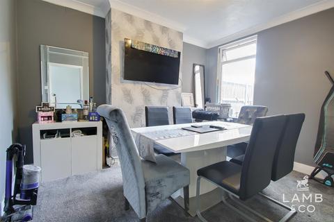 3 bedroom terraced house for sale, Old Road, Clacton-On-Sea CO15