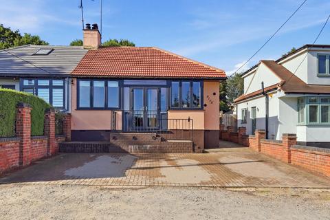2 bedroom semi-detached bungalow for sale, Disraeli Road, Rayleigh SS6