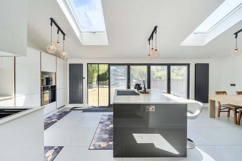 4 bedroom terraced house for sale, Old Uxbridge Road, Harefield, West Hyde, WD3