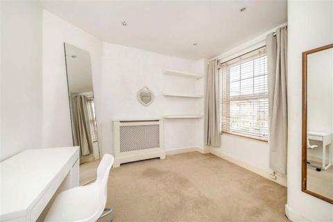 undefined, North Worple Way, London, SW14
