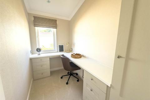 2 bedroom park home for sale, Main Road, Willows Riverside Park, Windsor