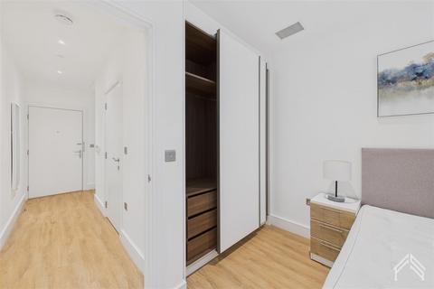 1 bedroom apartment to rent, West Gate House, London W5
