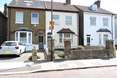 Mandeville Road, Enfield, EN3