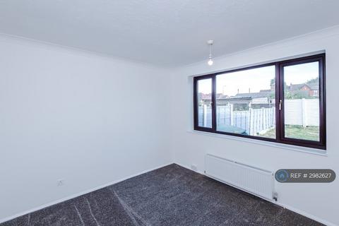 3 bedroom bungalow to rent, Chimes Road, Wigan, WN4