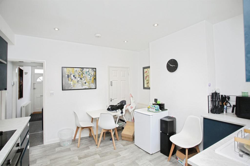 House in Rugby, Warwickshire - More